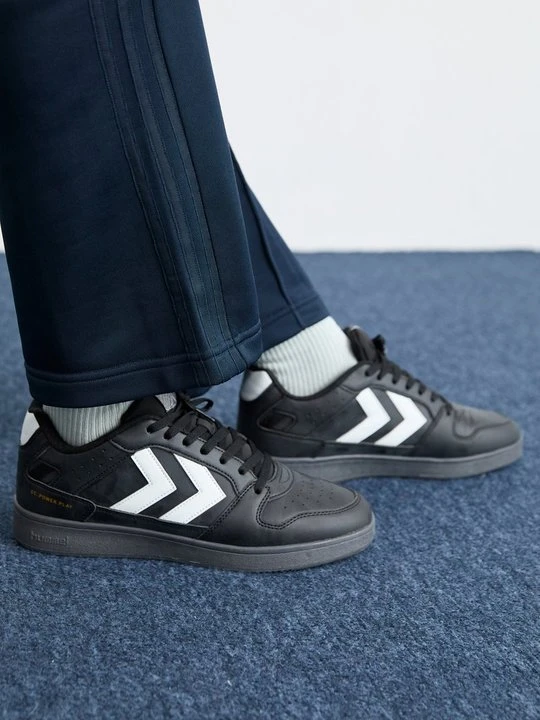 Zdjęcie produktu Sneakersy niskie Hummel czarny