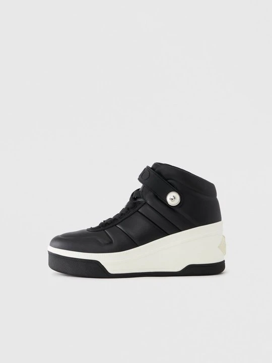 Zdjęcie produktu Sneakersy niskie Jimmy Choo czarny