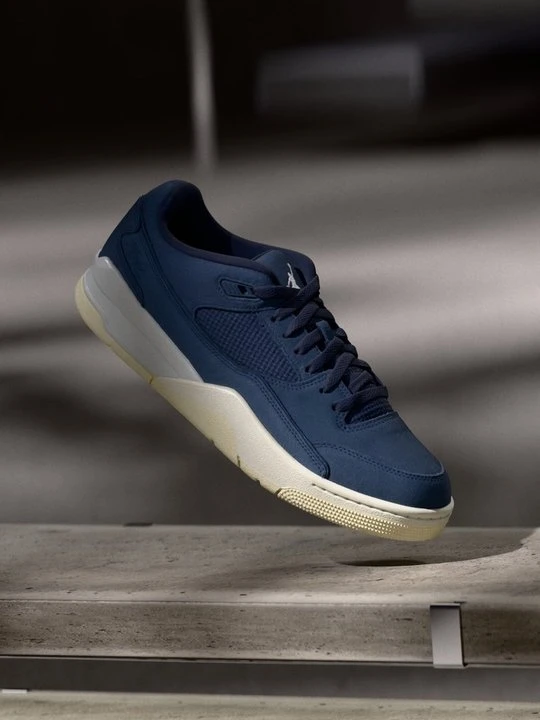 Zdjęcie produktu Sneakersy niskie Jordan granatowy