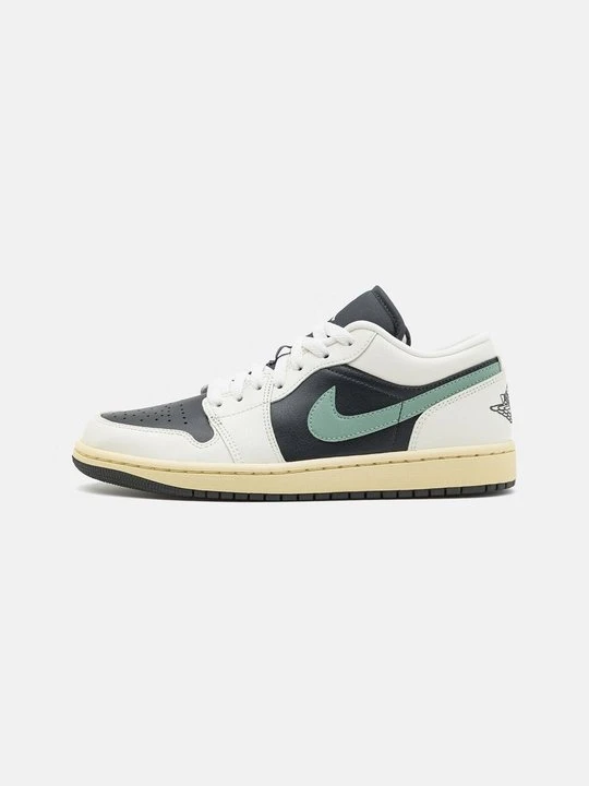 Zdjęcie produktu Sneakersy niskie Jordan mleczny