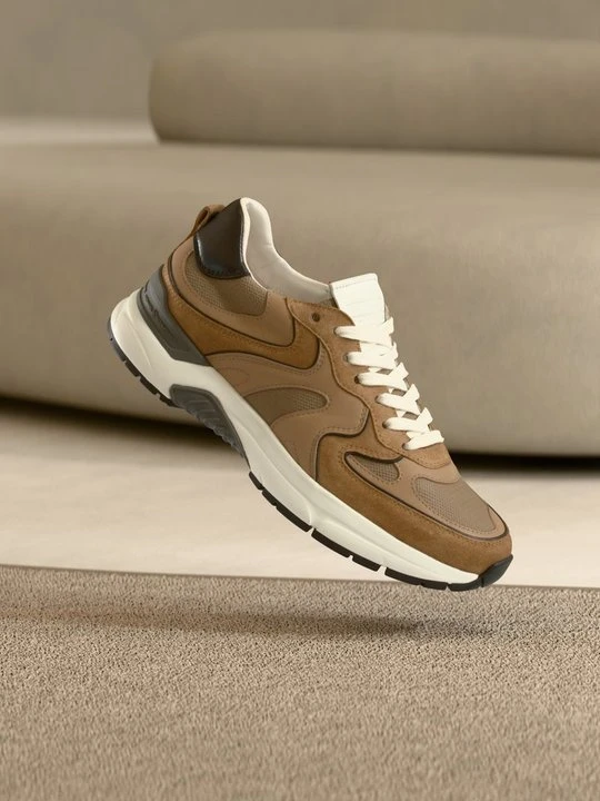 Zdjęcie produktu Sneakersy niskie Kennel & Schmenger koniakowy