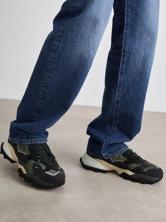 Zdjęcie produktu Sneakersy niskie Lacoste khaki