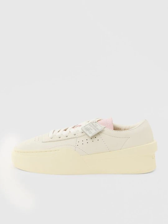 Zdjęcie produktu Sneakersy niskie Lacoste mleczny