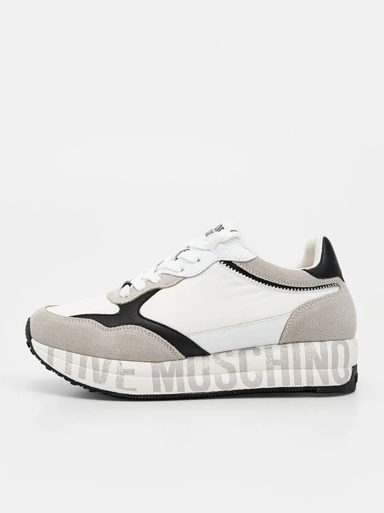 Zdjęcie produktu Sneakersy niskie LOVE MOSCHINO
