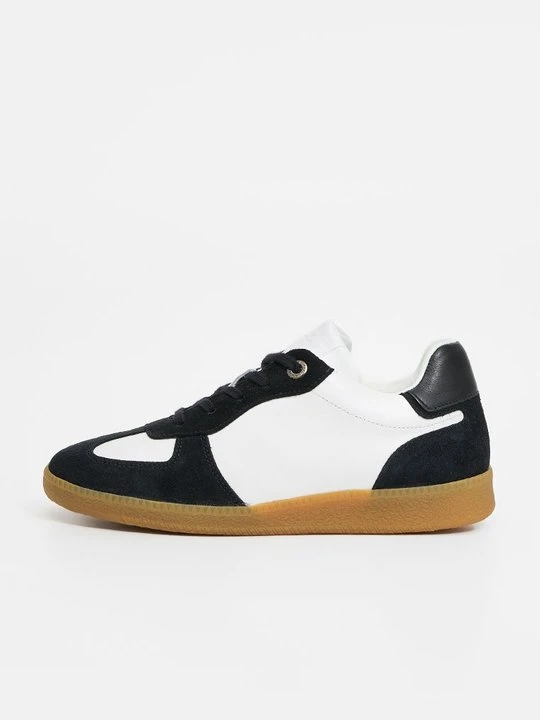 Zdjęcie produktu Sneakersy niskie Marc Cain czarny