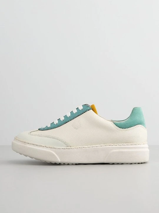Zdjęcie produktu Sneakersy niskie MELVIN & HAMILTON mleczny