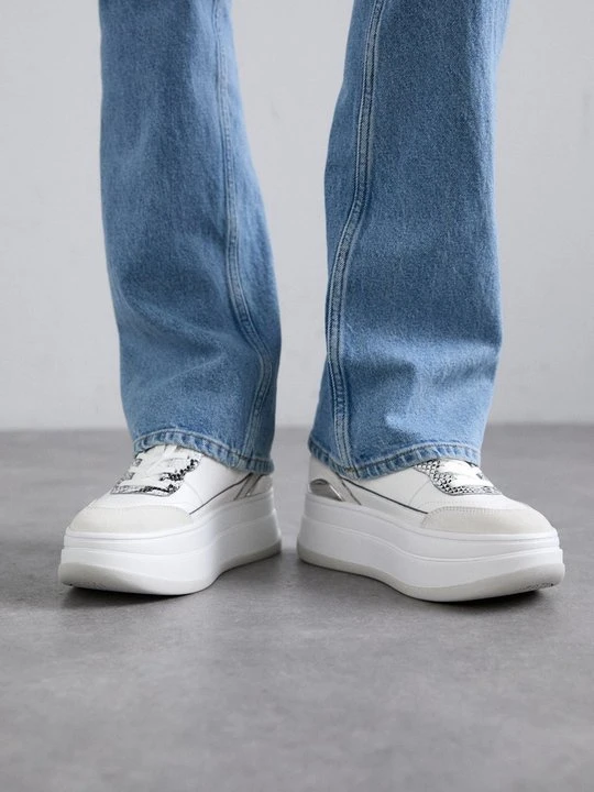 Zdjęcie produktu Sneakersy niskie Michael Kors srebrny