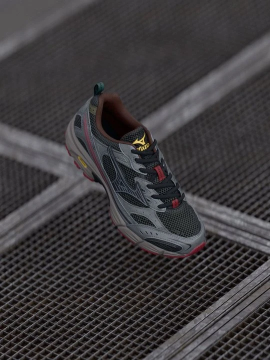 Zdjęcie produktu Sneakersy niskie Mizuno czarny