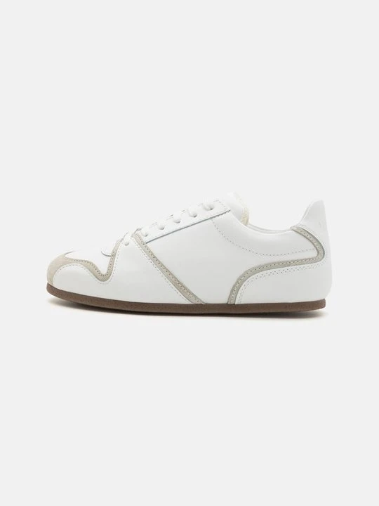 Zdjęcie produktu Sneakersy niskie MOSCHINO mleczny