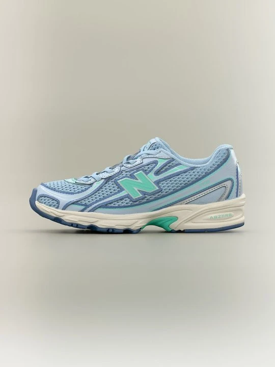 Zdjęcie produktu Sneakersy niskie New Balance jasnoniebieski