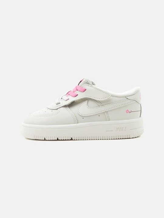 Zdjęcie produktu Sneakersy niskie Nike biały