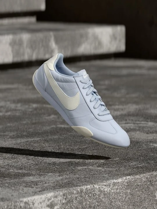 Zdjęcie produktu Sneakersy niskie Nike jasnoniebieski