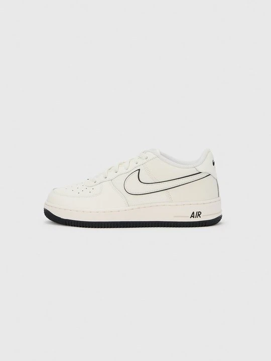 Zdjęcie produktu Sneakersy niskie Nike mleczny