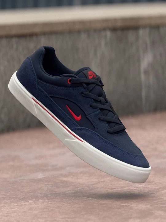 Zdjęcie produktu Sneakersy niskie Nike granatowy