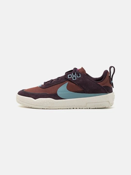 Zdjęcie produktu Sneakersy niskie Nike czerwony