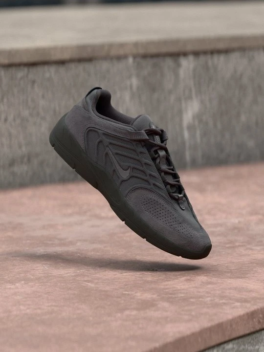 Zdjęcie produktu Sneakersy niskie Nike ciemnoszary