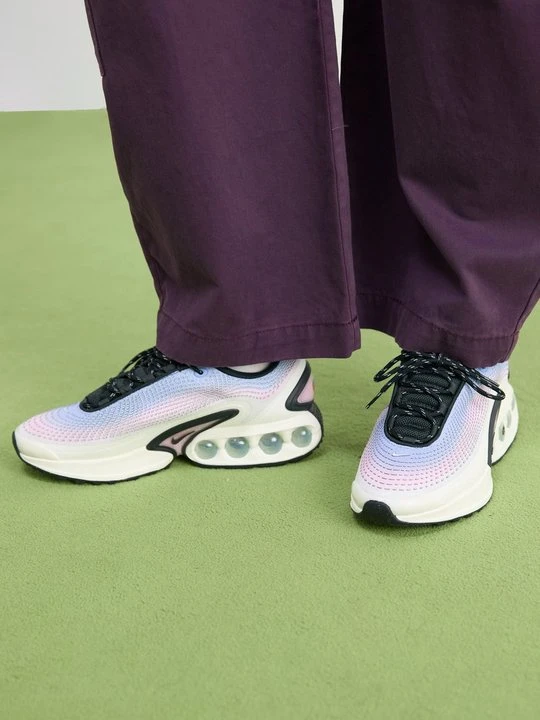 Zdjęcie produktu Sneakersy niskie Nike mleczny