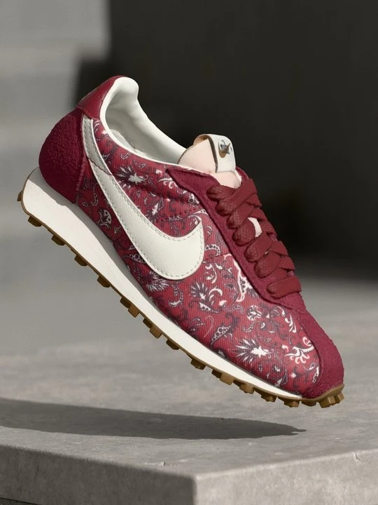 Zdjęcie produktu Sneakersy niskie Nike ciemnoczerwony