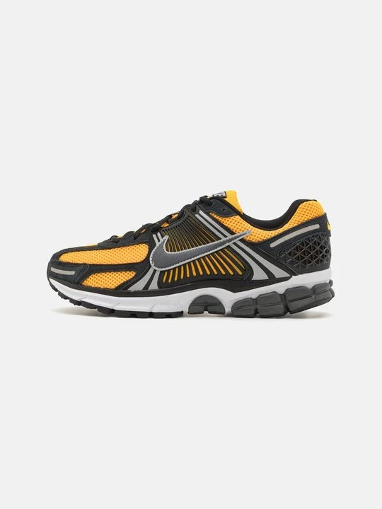 Zdjęcie produktu Sneakersy niskie Nike pomarańczowy