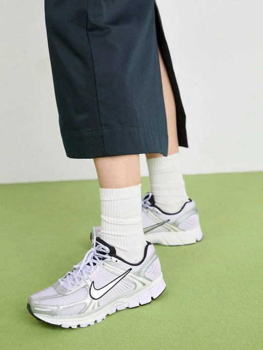 Zdjęcie produktu Sneakersy niskie Nike jasnoszary