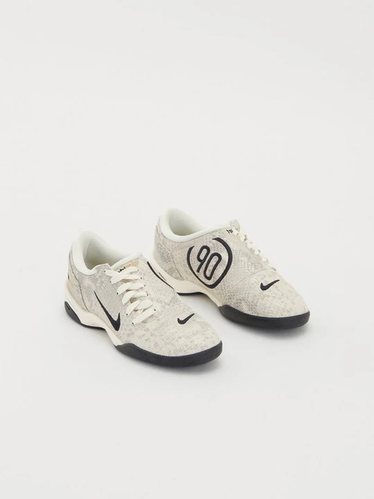 Zdjęcie produktu Sneakersy niskie Nike mleczny