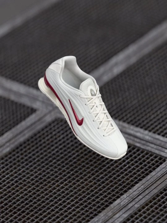 Zdjęcie produktu Sneakersy niskie Nike mleczny