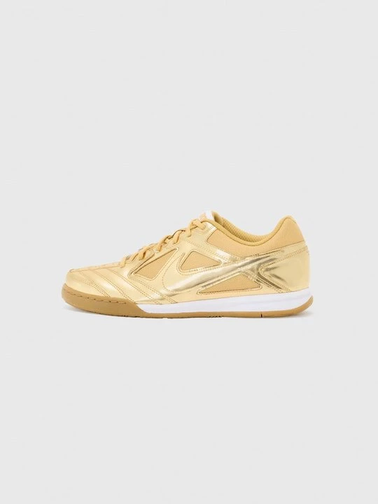 Zdjęcie produktu Sneakersy niskie Nike złoty