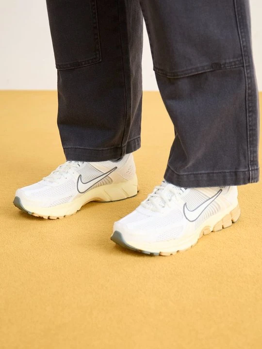 Zdjęcie produktu Sneakersy niskie Nike biały