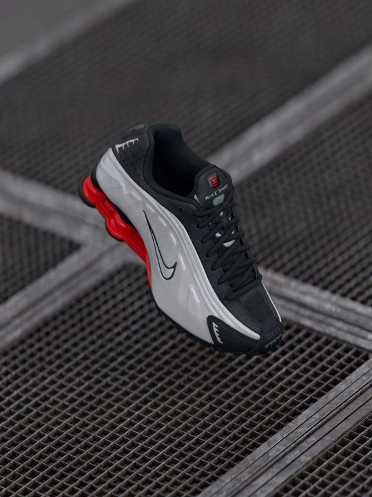 Zdjęcie produktu Sneakersy niskie Nike srebrny