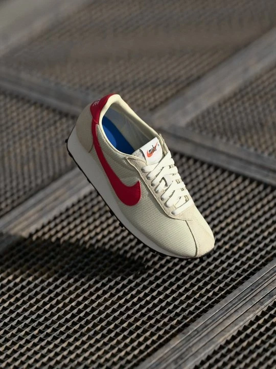 Zdjęcie produktu Sneakersy niskie Nike mleczny