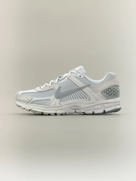 Zdjęcie produktu Sneakersy niskie Nike szary