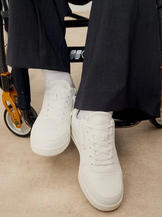 Zdjęcie produktu Sneakersy niskie Pier One biały