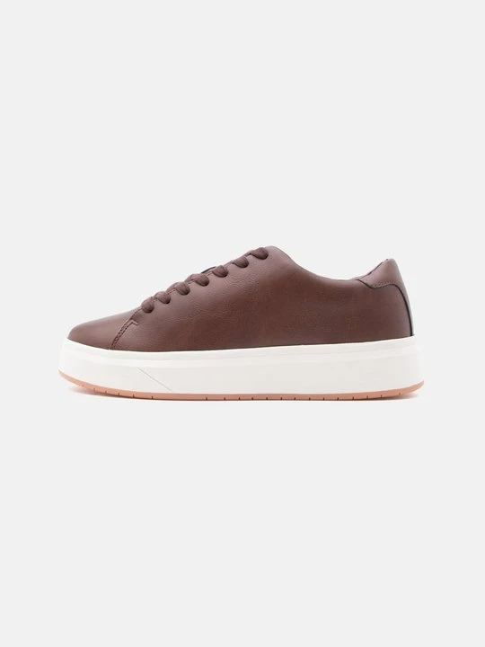 Zdjęcie produktu Sneakersy niskie Pier One koniakowy