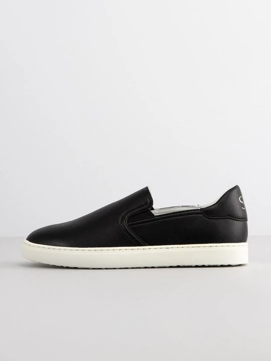Zdjęcie produktu Sneakersy niskie Stuart Weitzman czarny