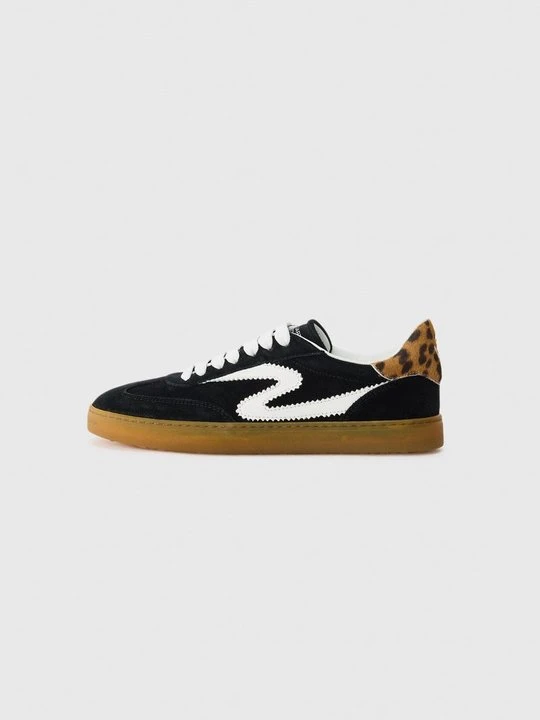 Zdjęcie produktu Sneakersy niskie Stuart Weitzman czarny