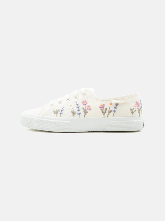 Zdjęcie produktu Sneakersy niskie Superga biały