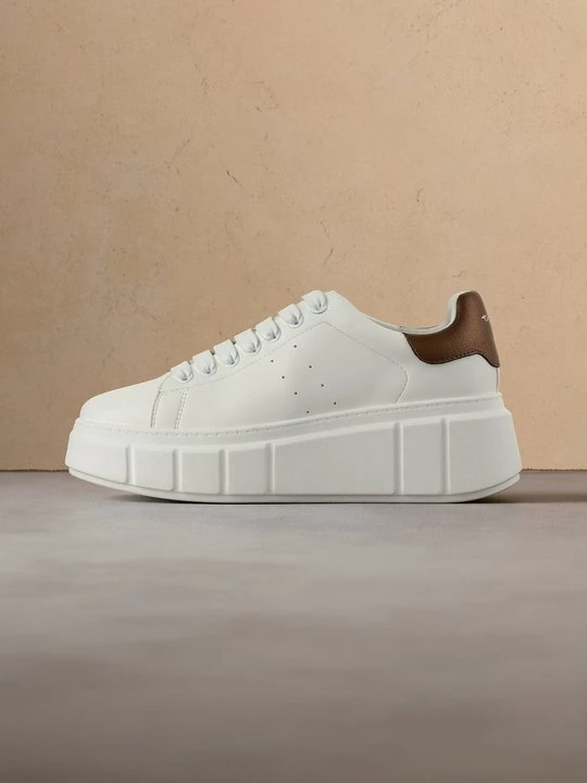 Zdjęcie produktu Sneakersy niskie Tamaris biały