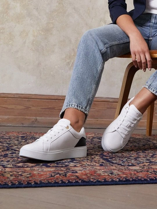 Zdjęcie produktu Sneakersy niskie Tommy Hilfiger biały