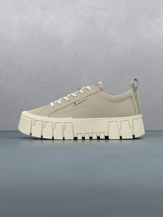 Zdjęcie produktu Sneakersy niskie Tommy Jeans beżowy