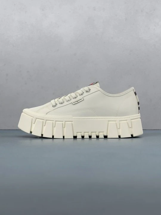 Zdjęcie produktu Sneakersy niskie Tommy Jeans mleczny