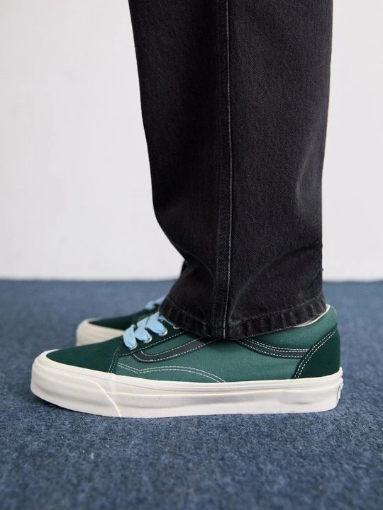 Zdjęcie produktu Sneakersy niskie Vans ciemnozielony