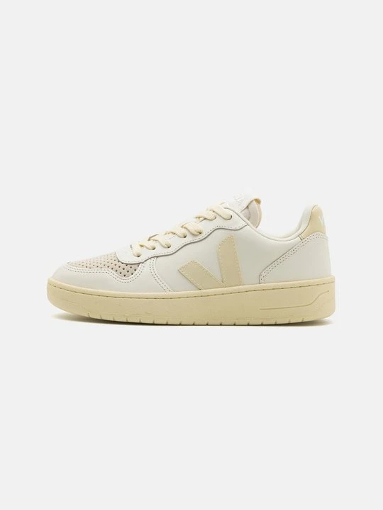 Zdjęcie produktu Sneakersy niskie Veja biały