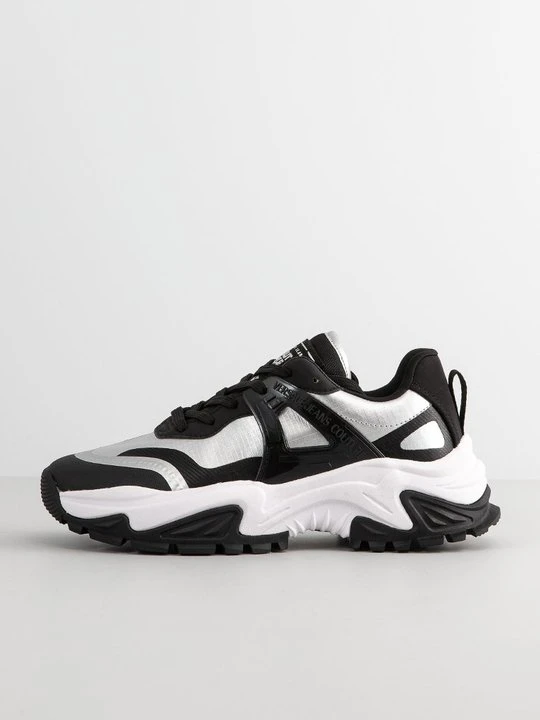 Zdjęcie produktu Sneakersy niskie Versace Jeans Couture czarny