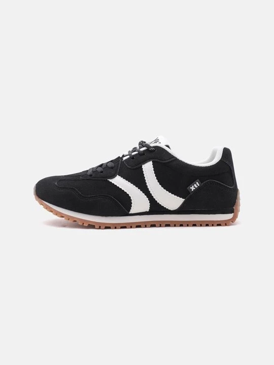Zdjęcie produktu Sneakersy niskie Xti czarny