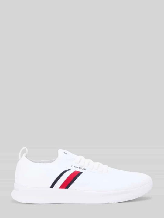Zdjęcie produktu Sneakersy o niskim kroju z wyhaftowanym logo Tommy Hilfiger Biały