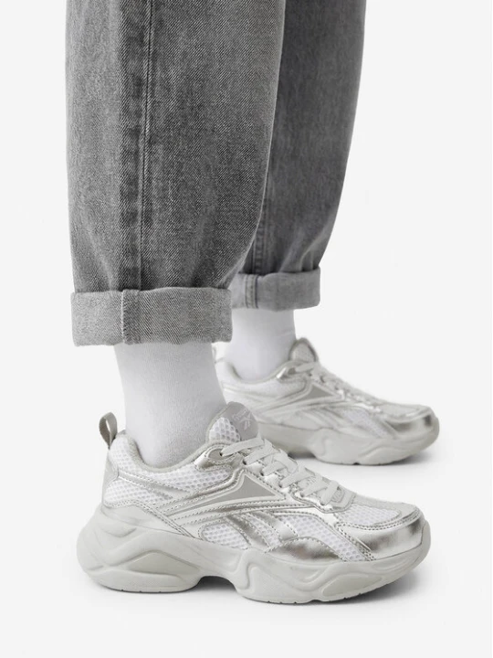Zdjęcie produktu Sneakersy Reebok CEO-CHARGE AR30246SSSW Srebrny