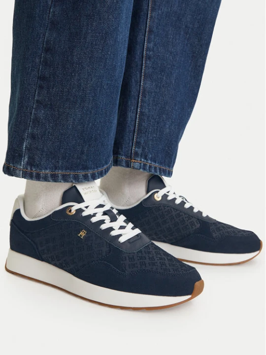 Zdjęcie produktu Sneakersy Tommy Hilfiger Th Runner Suede Monogram FW0FW09620 Granatowy