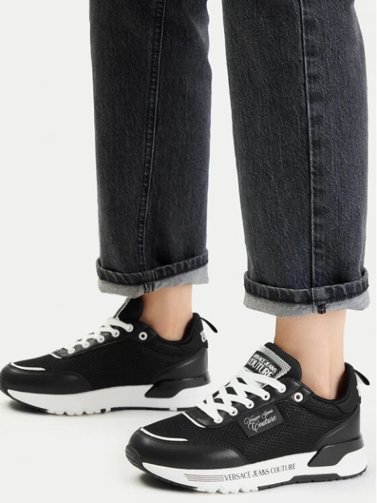 Zdjęcie produktu Sneakersy Versace Jeans Couture 80VA3SA3 ZSD97 Czarny