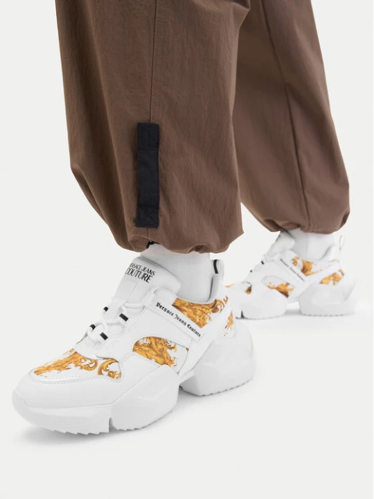 Zdjęcie produktu Sneakersy Versace Jeans Couture 80VA3SU7 ZSE19 G03 Biały