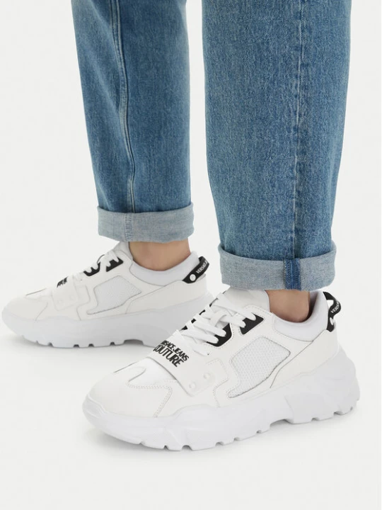 Zdjęcie produktu Sneakersy Versace Jeans Couture 80YA3SC4 ZSE20 Biały